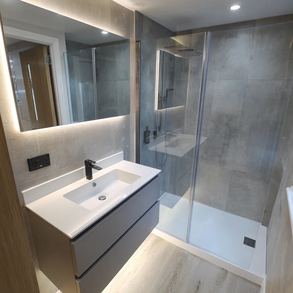 Frosted privacy glass shower screen in a Cumbernauld bathroom